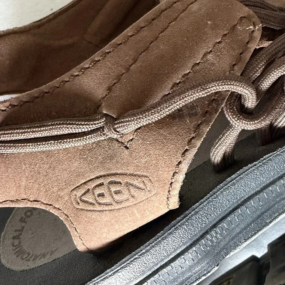 Keen Uneek Sandals Mens 11.5 Paracord Fishing Water Hiking‎ Brown 1017199